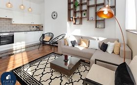 Flatzy - Victoria Street Apartment - Heart Of City Centre